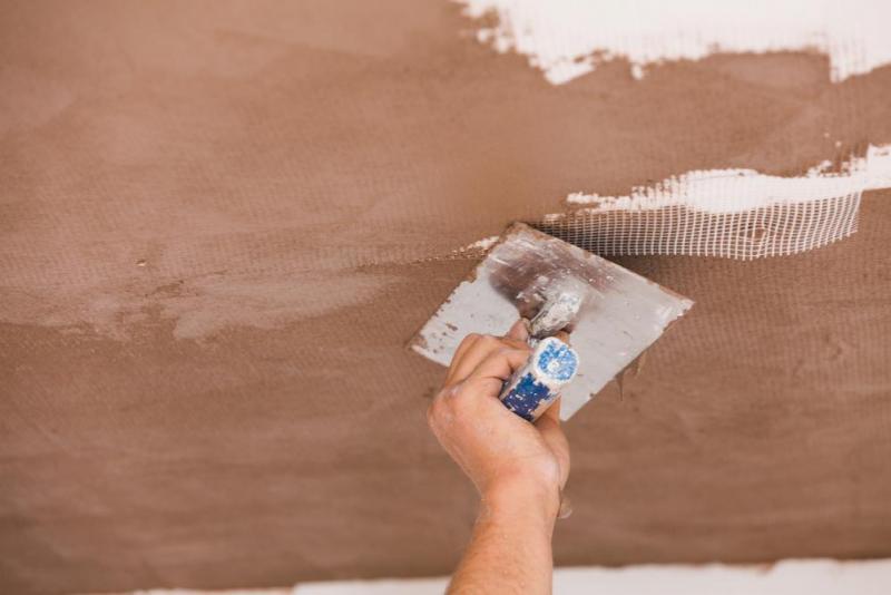Quelle pr&eacute;paration avant d'installer une tapisserie apr&egrave;s sinistre ?